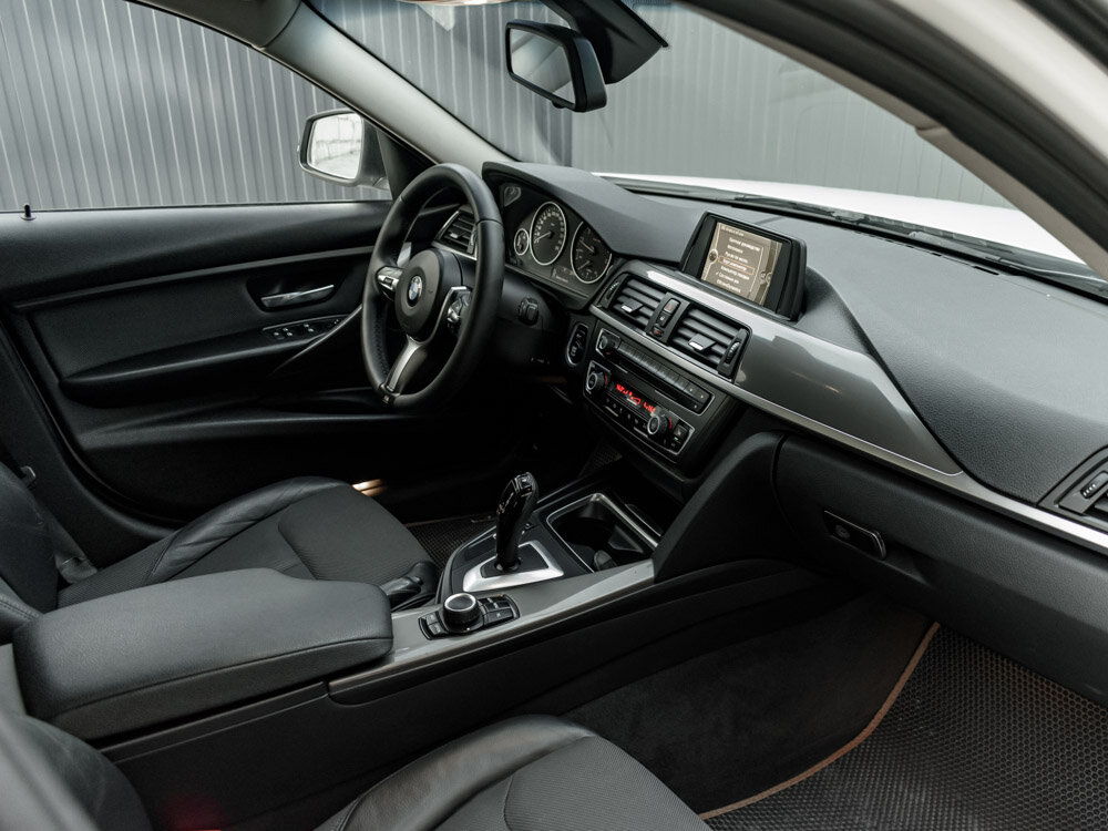 Купить BMW 3 серии 316i 1.6 AT (136 л.с.), 2013 в Екатеренбурге