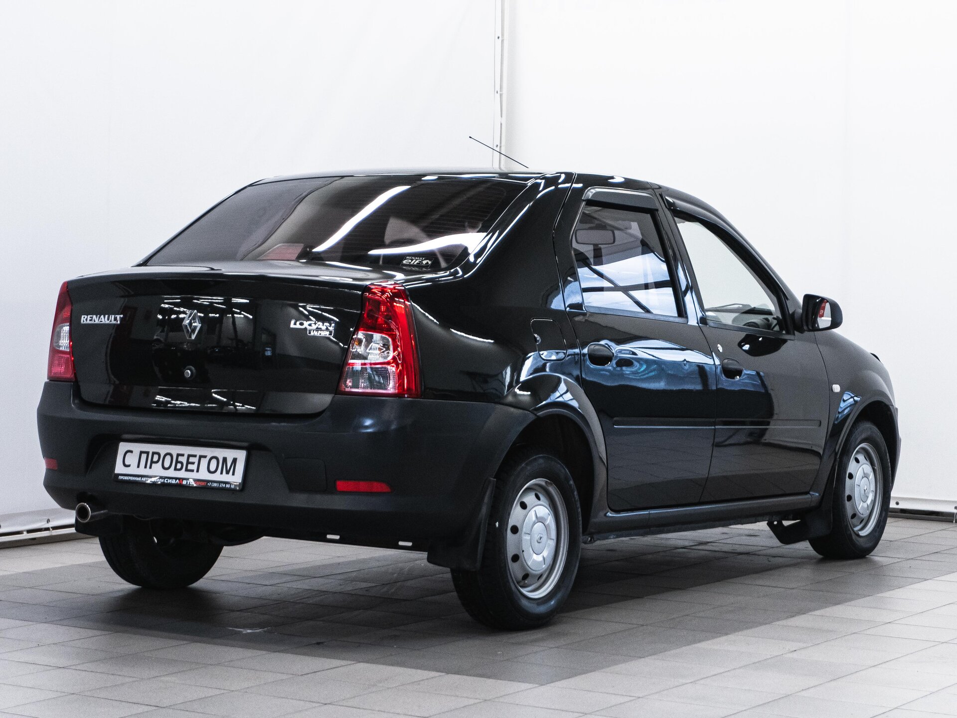 Renault Logan 2010 4