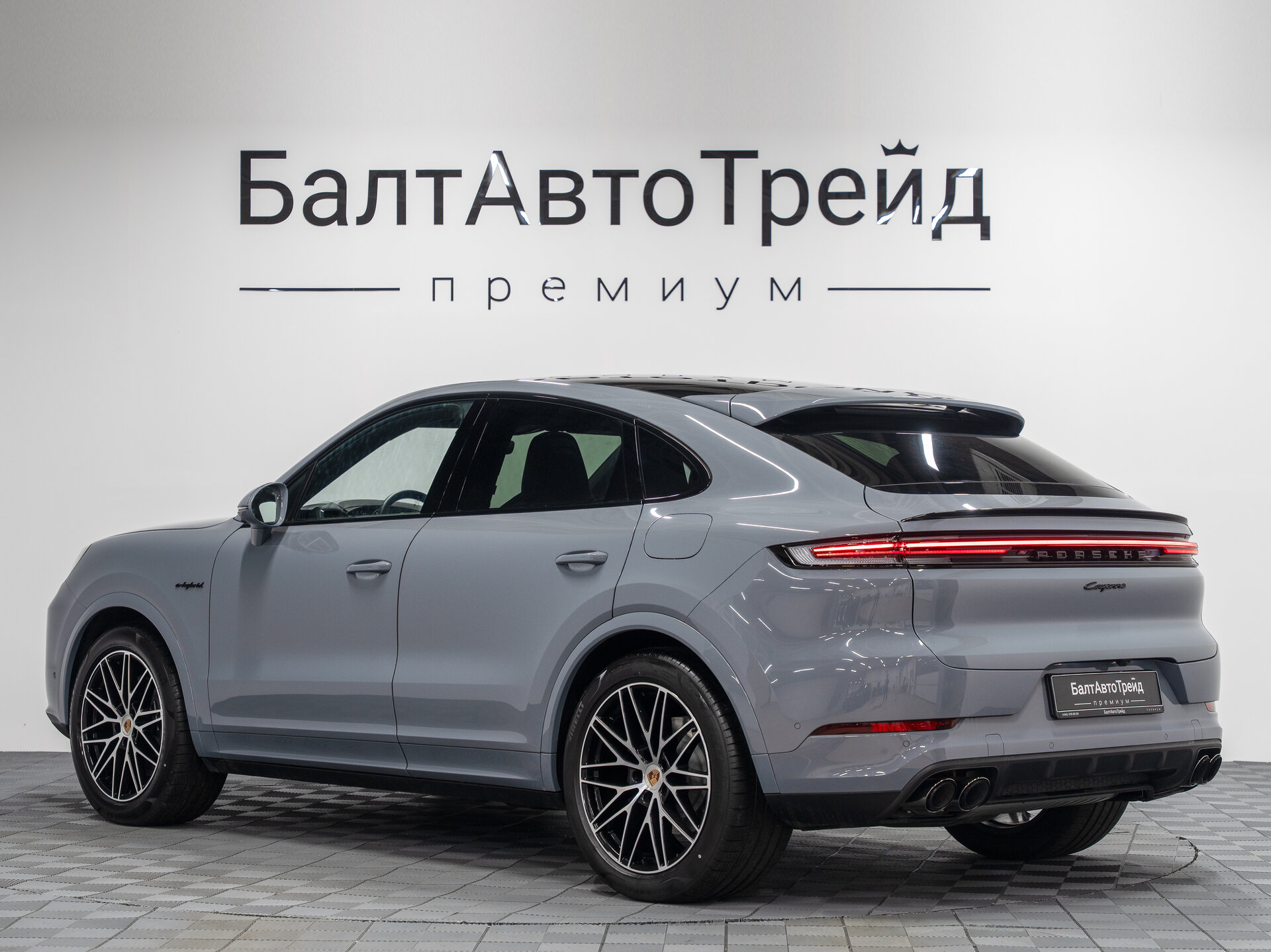 Автомобиль Porsche Cayenne E-Hybrid Coupé 3.0hyb AT (470 л.с.) 4WD - 9