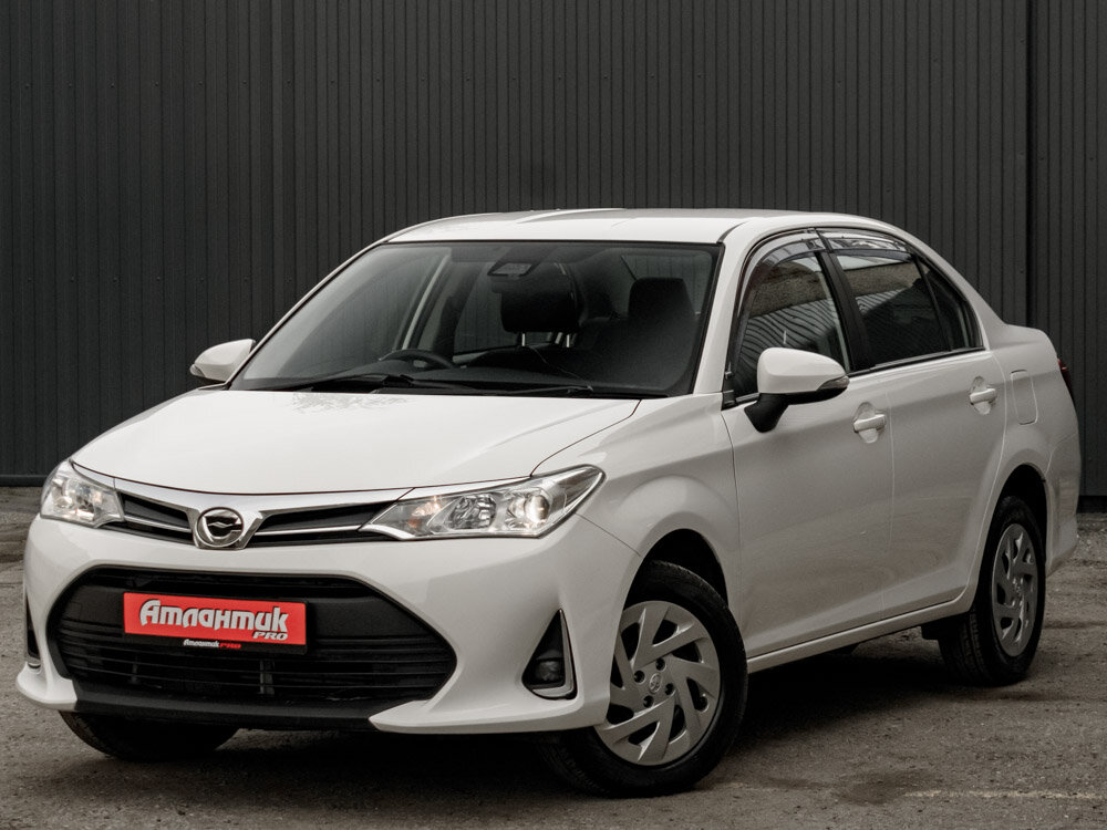 Купить Toyota Corolla Axio 1.5 CVT (103 л.с.) 4WD, 2019 в Екатеренбурге