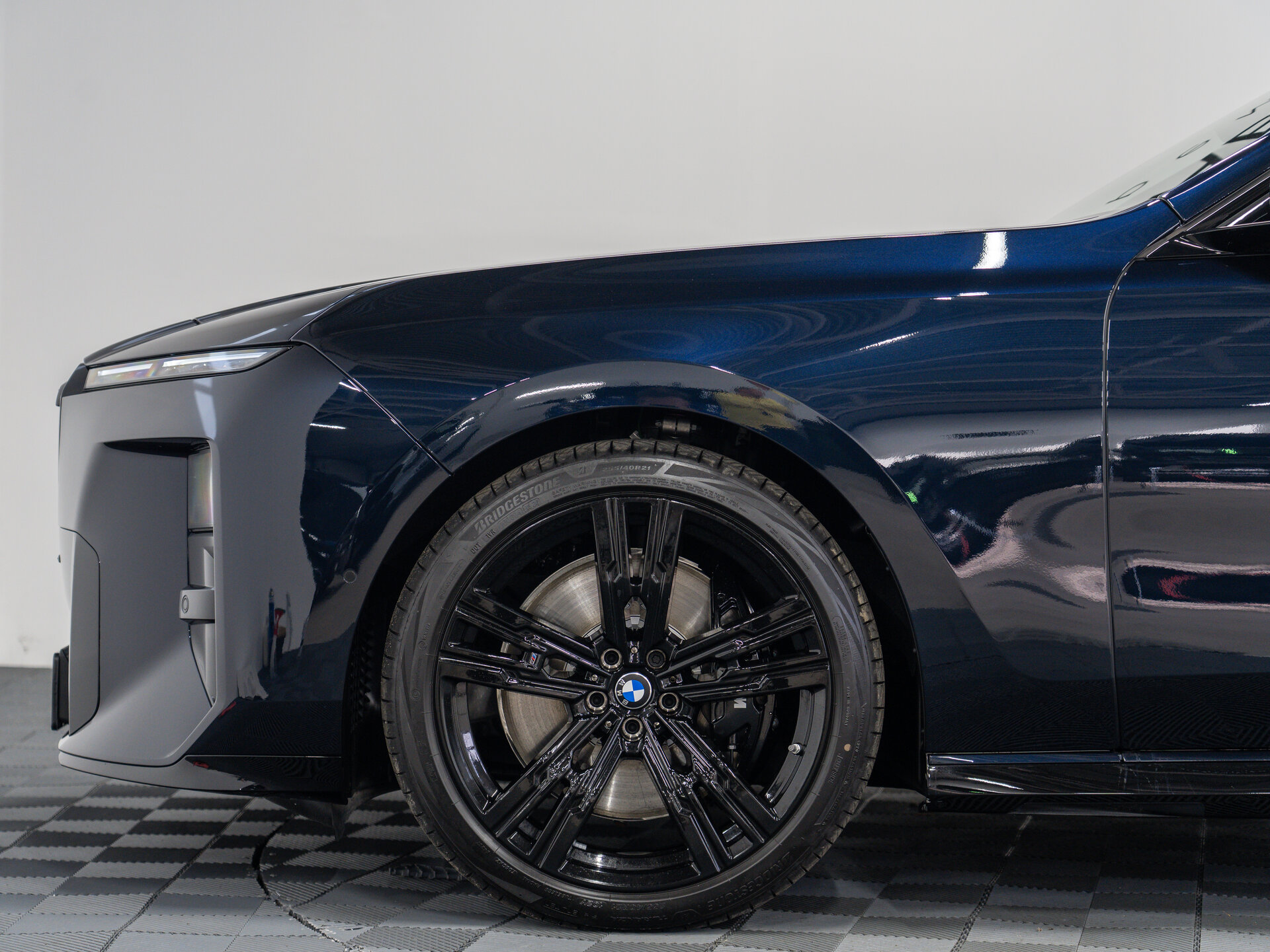 Автомобиль BMW 7 серии 740 xDrive 3.0 AT (400 л.с.) 4WD - 3