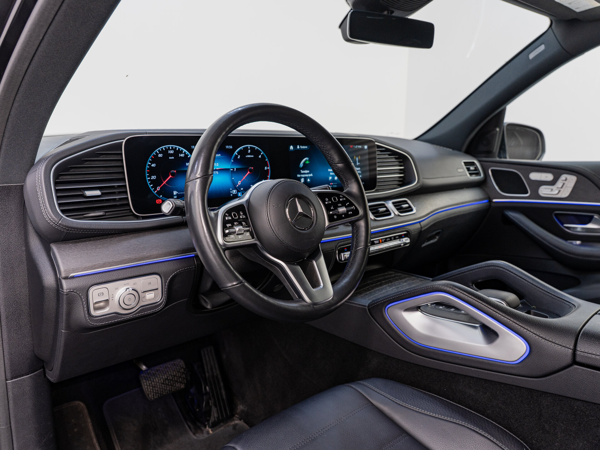 Автомобиль Mercedes-Benz GLE 300 d 2.0d AT (245 л.с.) 4WD - 9