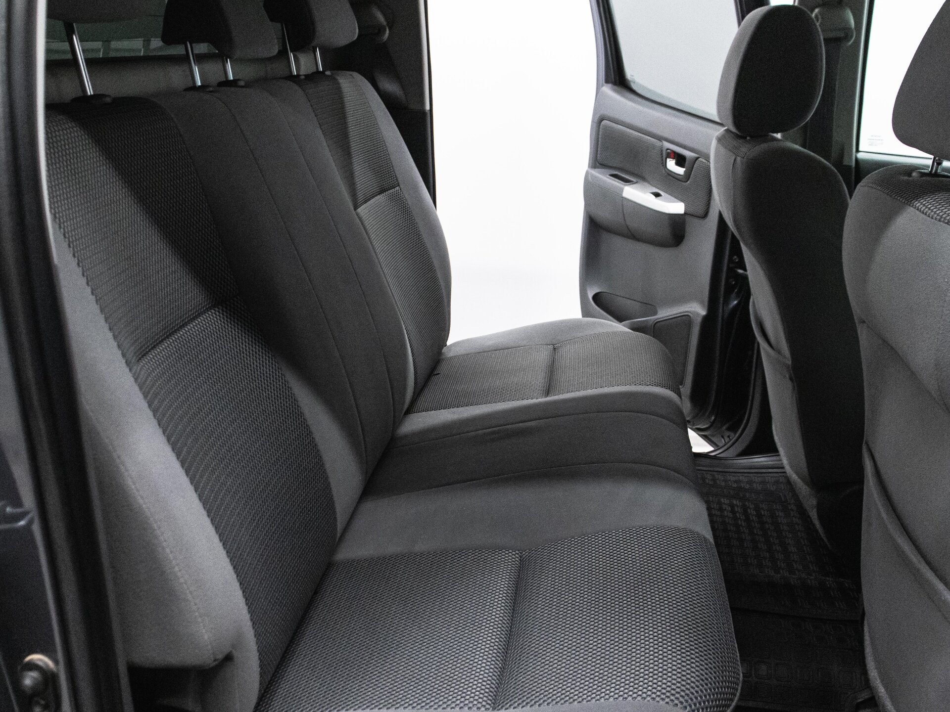 Toyota Hilux 2012 27