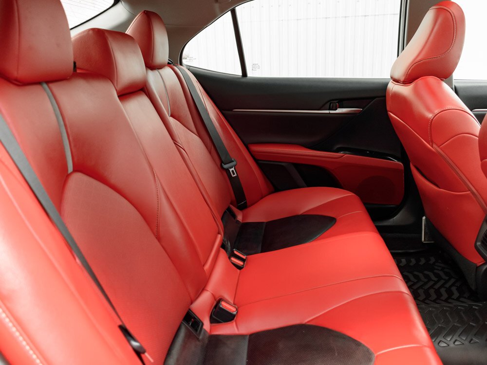 Купить Toyota Camry US Market 3.5 AT (301 л.с.), 2018 в Екатеренбурге