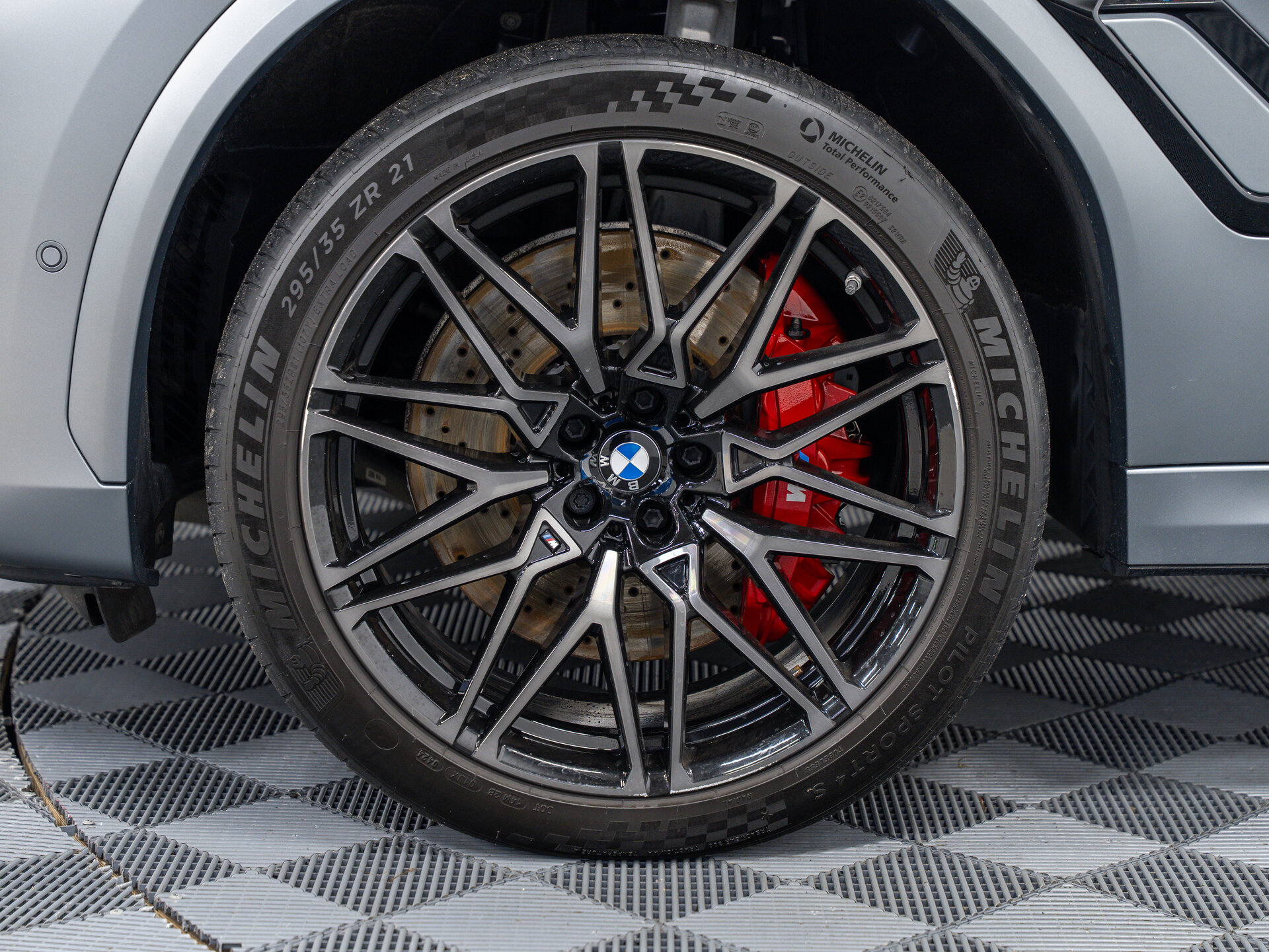Автомобиль BMW X6 M Competition 4.4 AT (625 л.с.) 4WD - 3