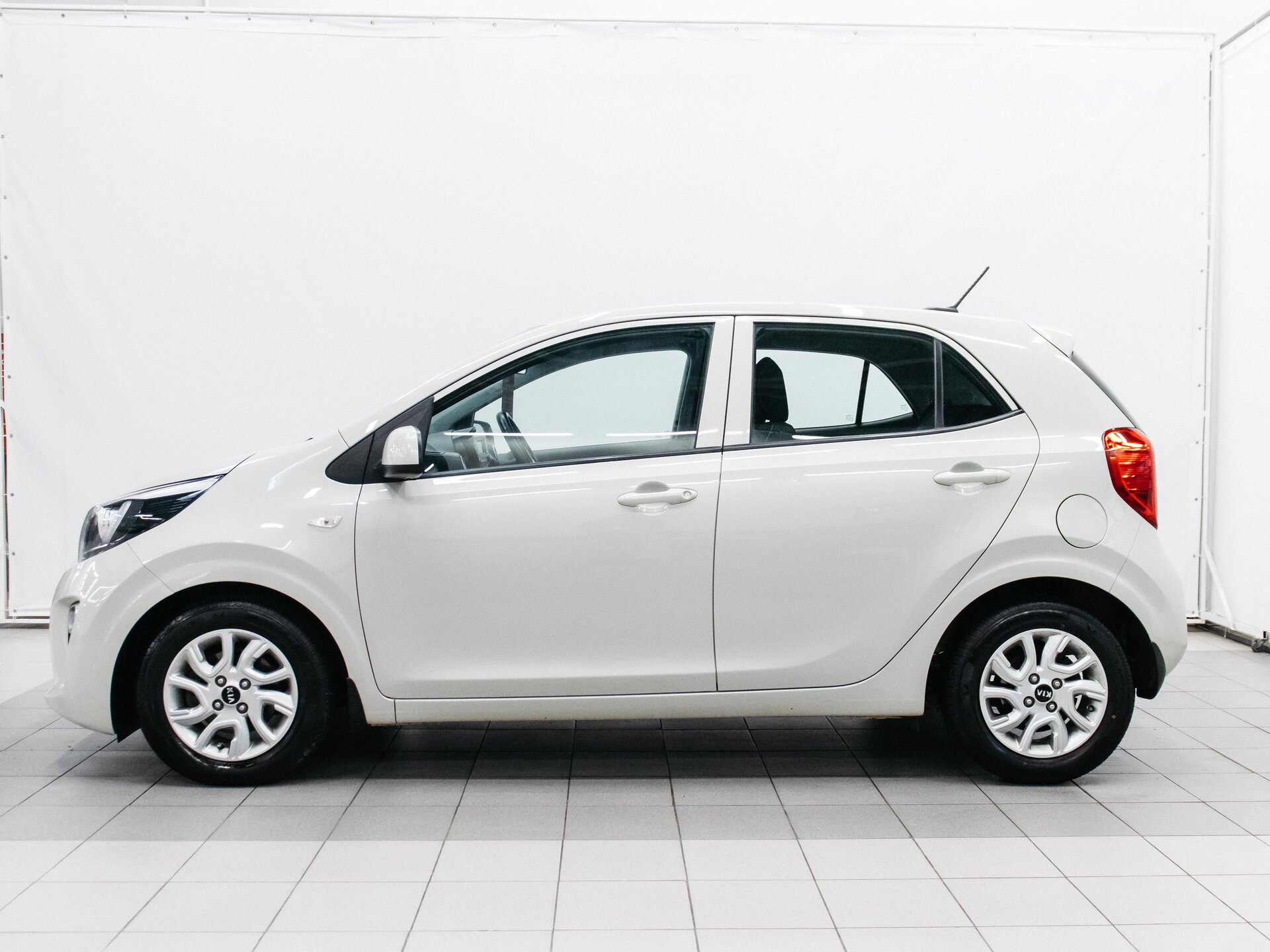 Kia Picanto 2017 8