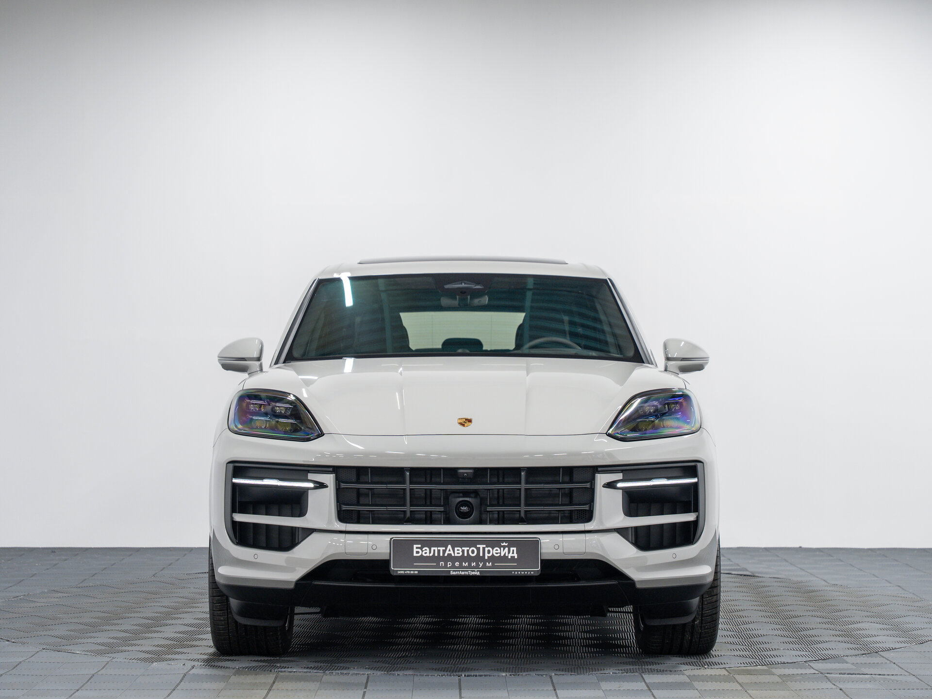 Автомобиль Porsche Cayenne 3.0 AT (353 л.с.) 4WD - 4