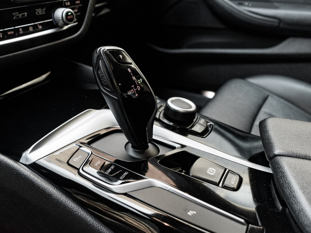 Купить BMW 5 серии 520d xDrive 2.0d AT (190 л.с.) 4WD, 2019 в Екатеренбурге