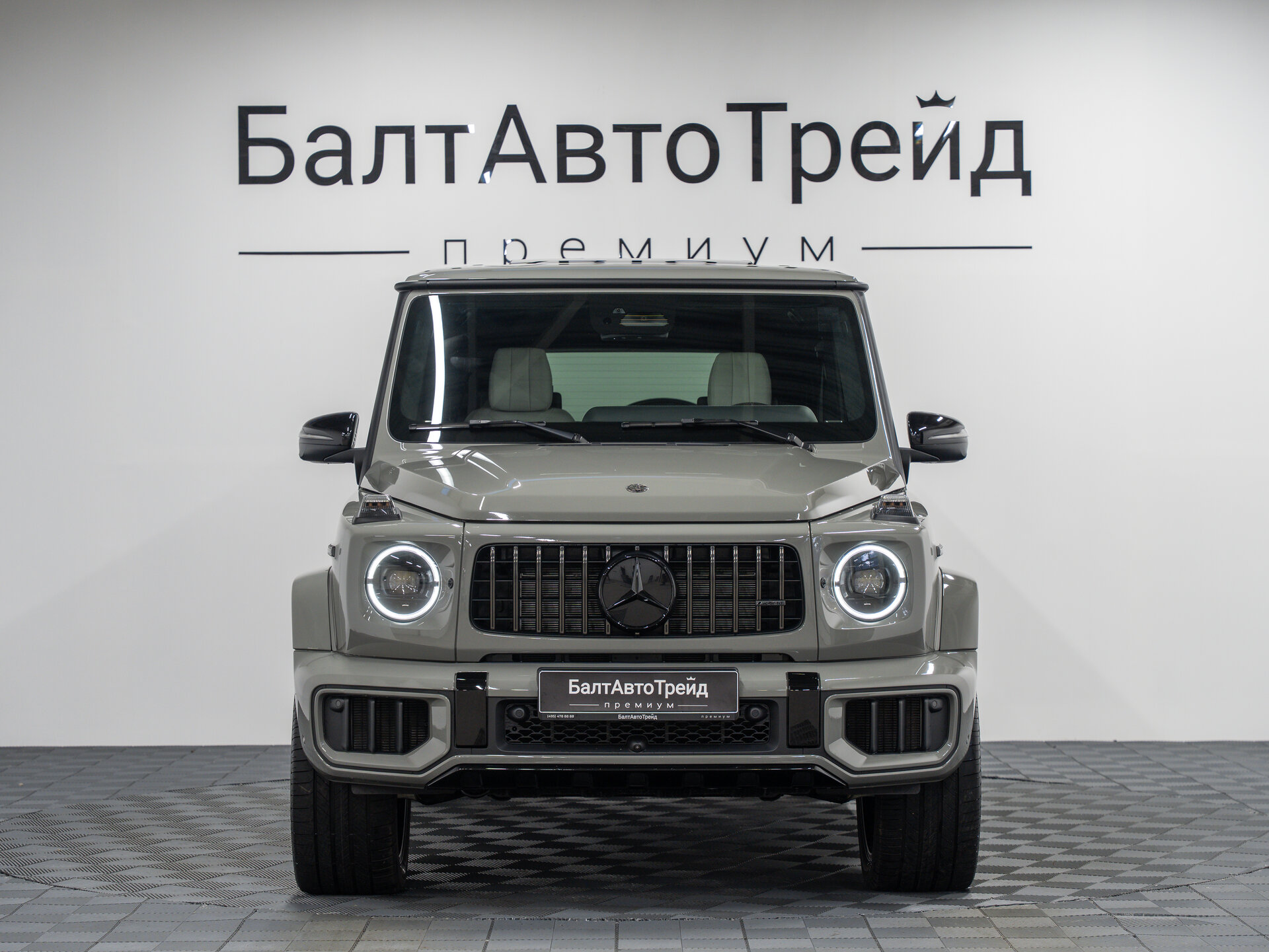 Автомобиль Mercedes-Benz G-Класс AMG 63 AMG 4.0 AT (585 л.с.) 4WD - 4
