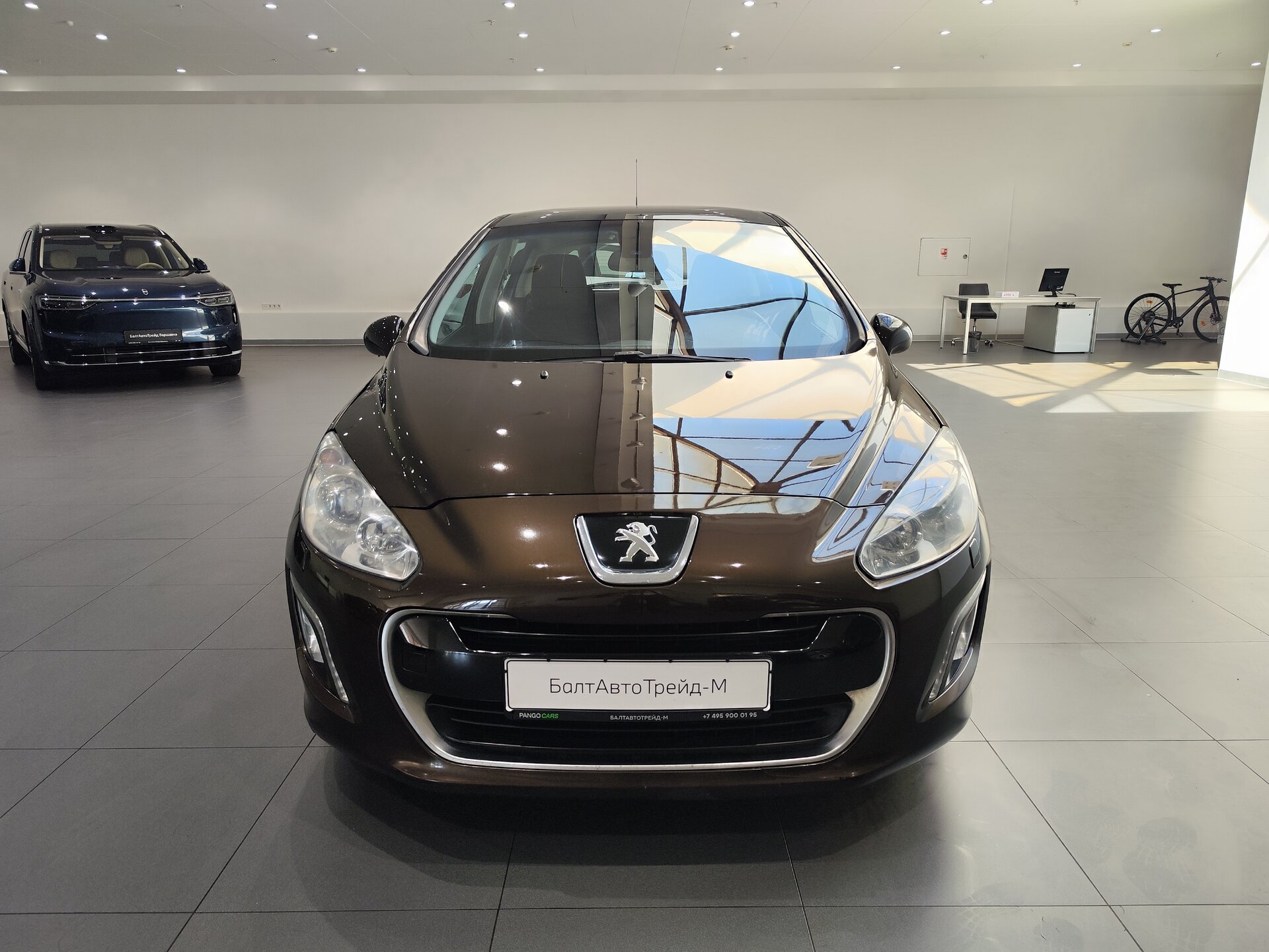 Автомобиль Peugeot 308 1.6 AT (120 л.с.) - 2