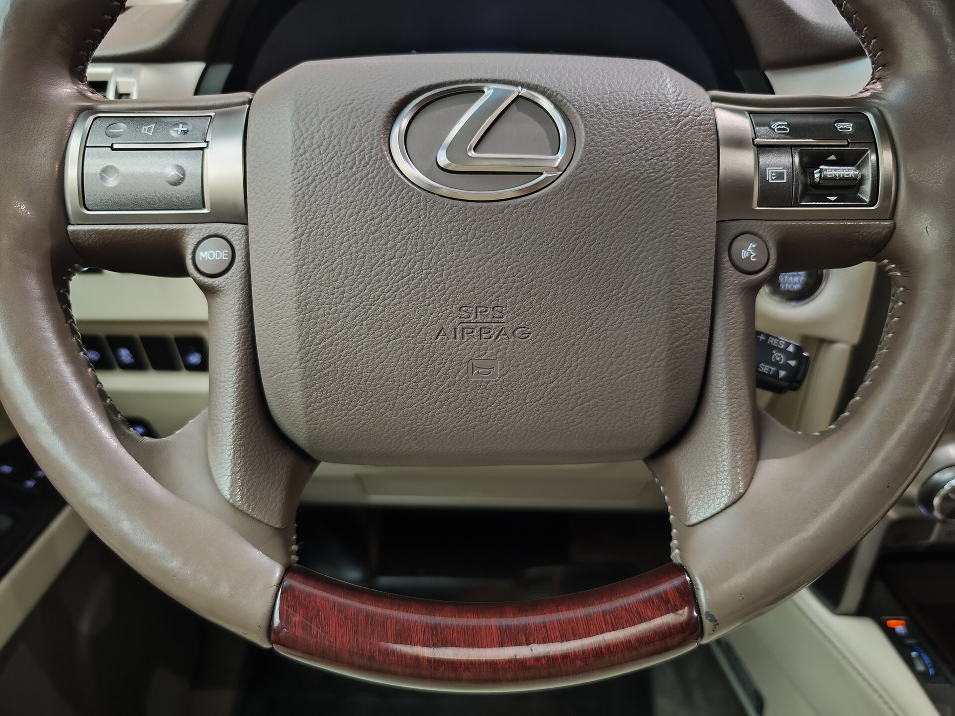 Автомобиль Lexus GX 460 4.6 AT (296 л.с.) 4WD - 19