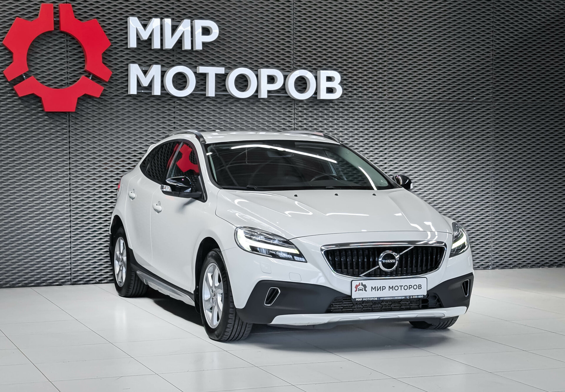 Volvo V40 Cross Country, I Рестайлинг Kinetic, 2018, Хэтчбек 5 дв.