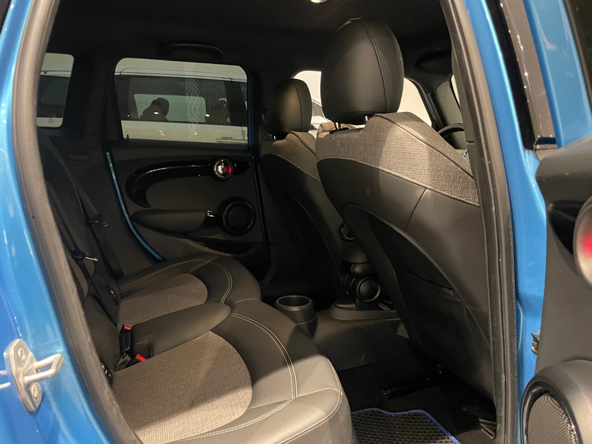 Автомобиль MINI Hatch Cooper S 2.0 AT (192 л.с.) - 10