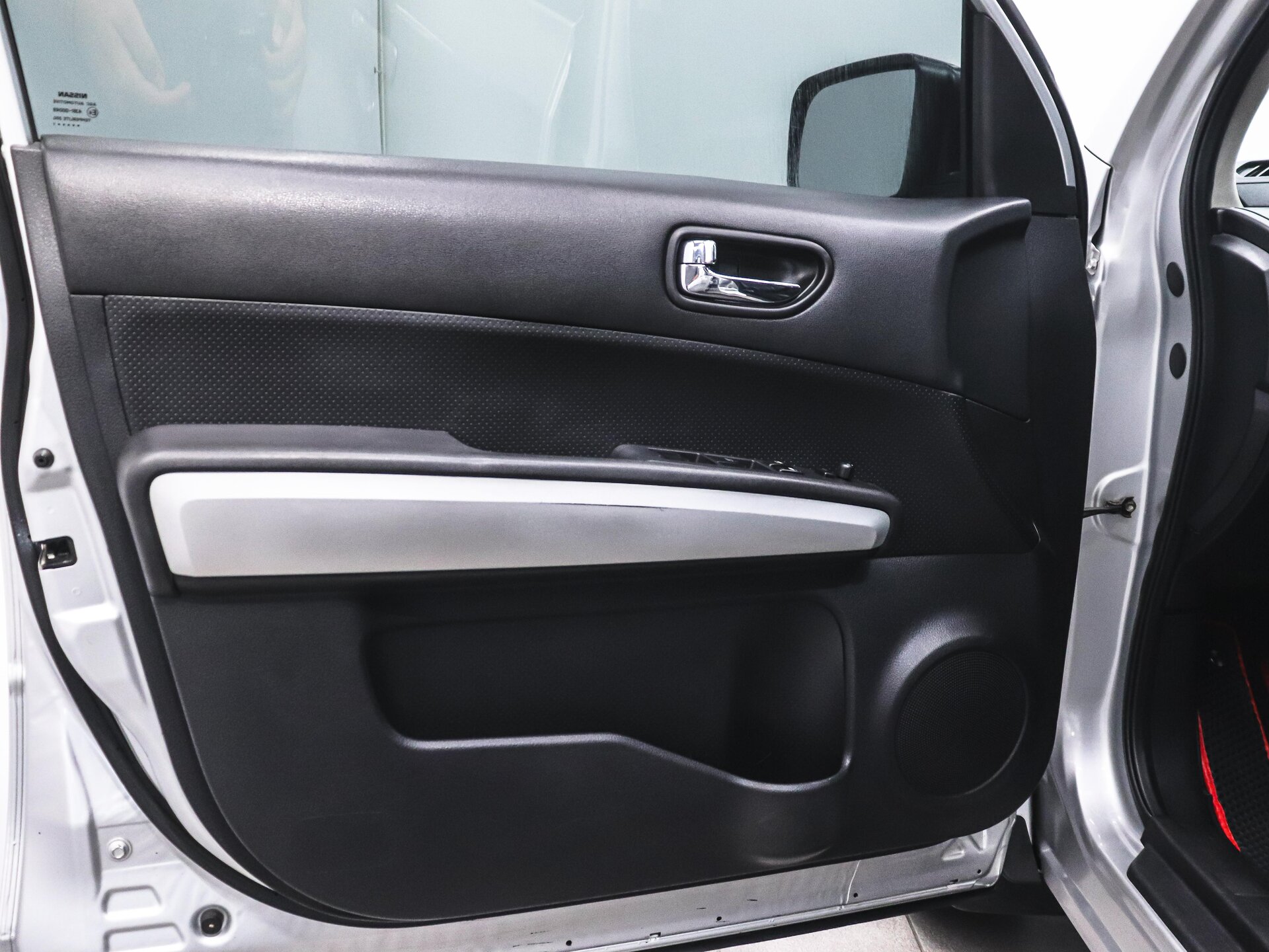 Nissan X-Trail 2011 9