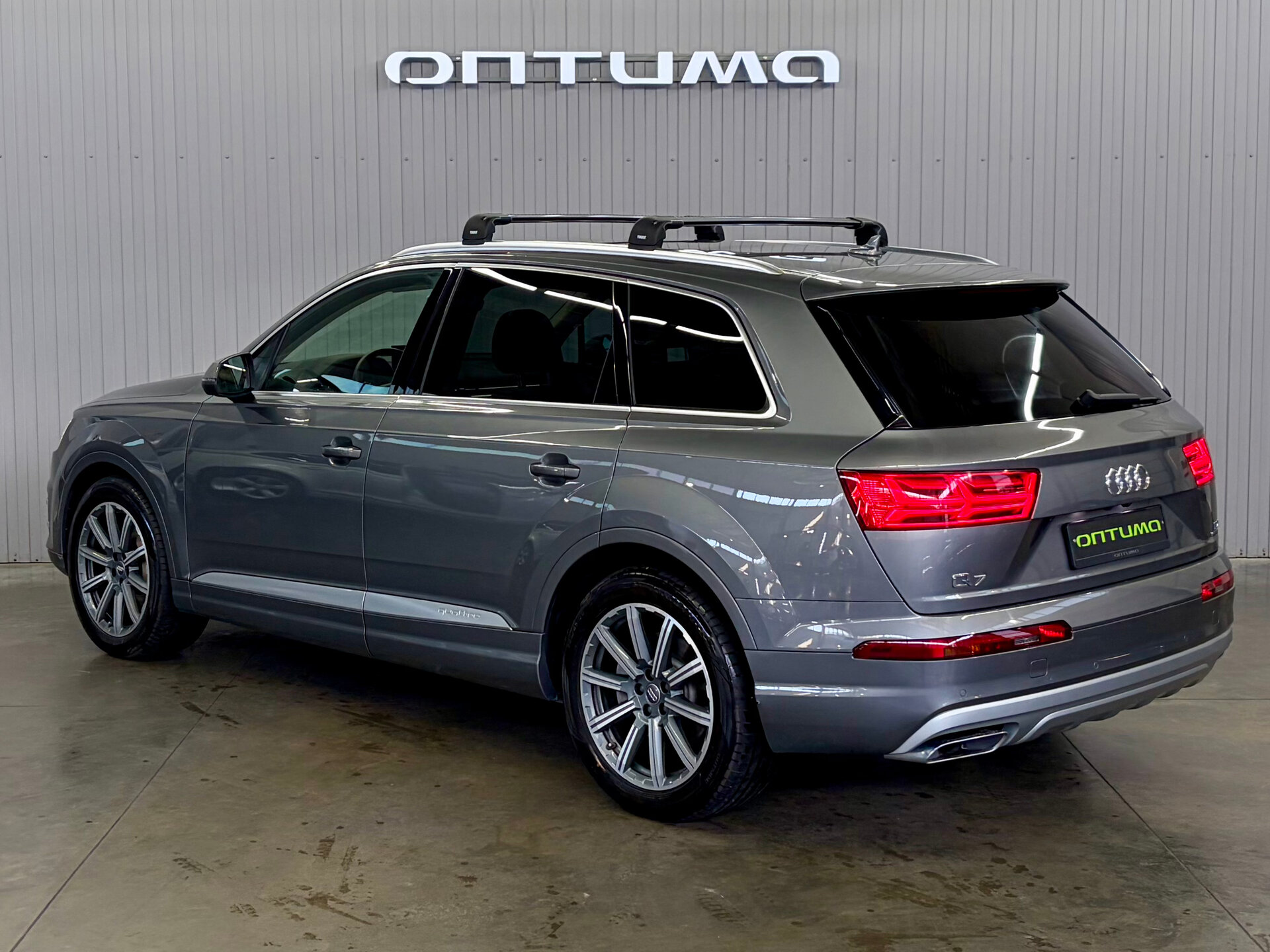 Audi Q7 