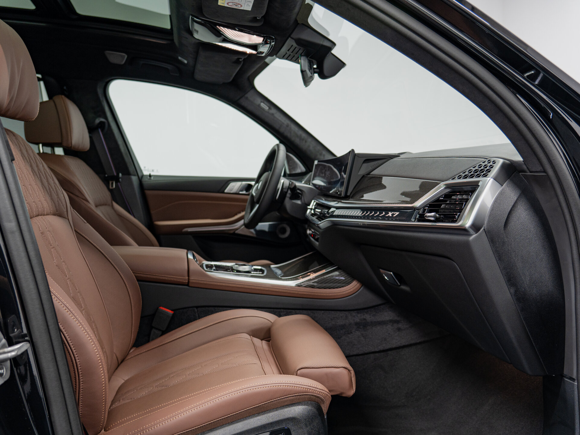 Автомобиль BMW X7 40d 3.0d AT (340 л.с.) 4WD - 14
