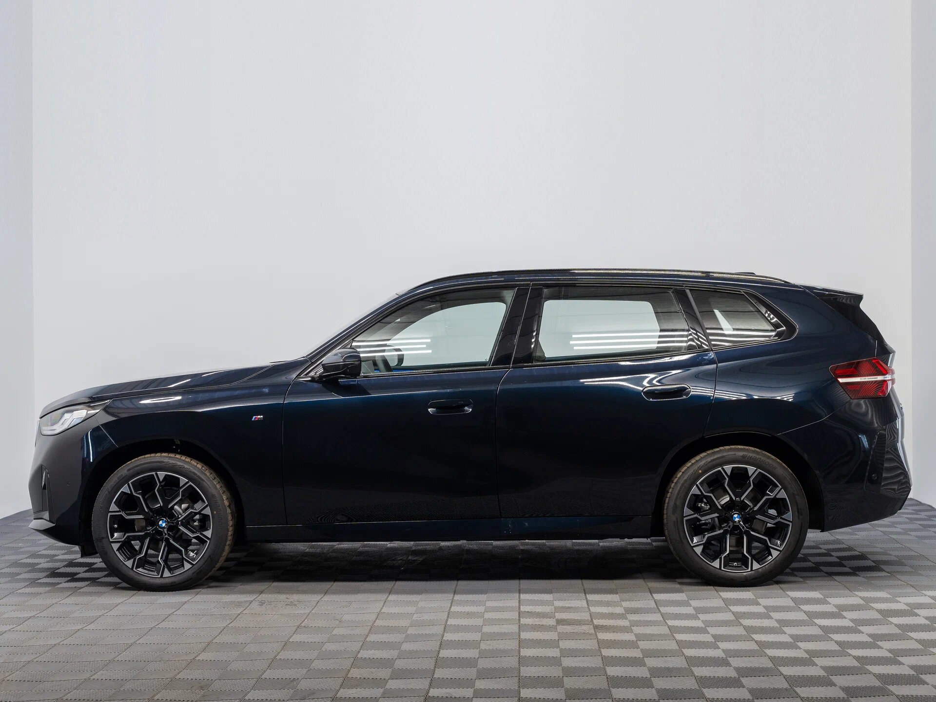 Автомобиль BMW X3 30L xDrive 2.0 AT (258 л.с.) 4WD - 8