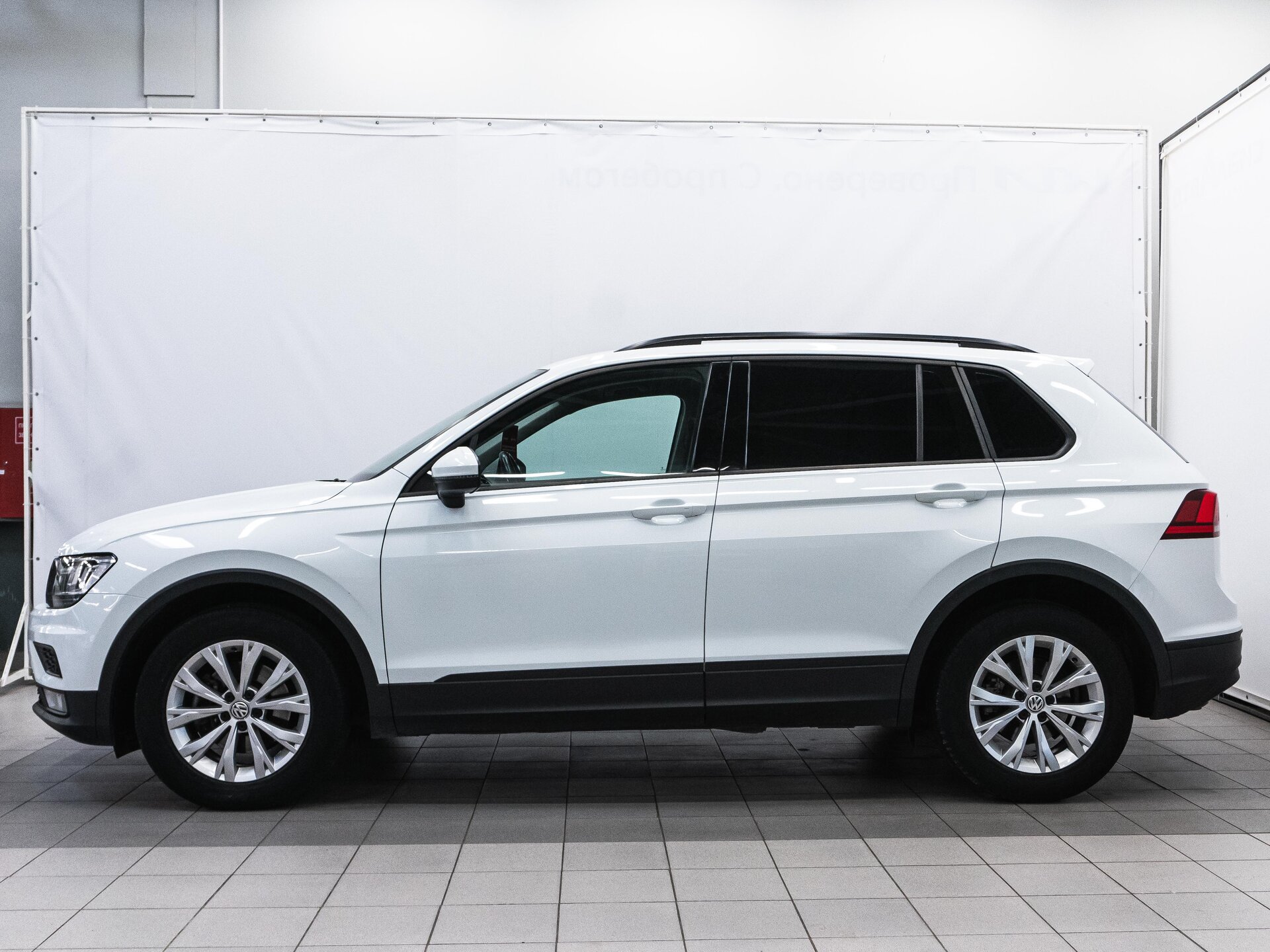 Volkswagen Tiguan 2019 8