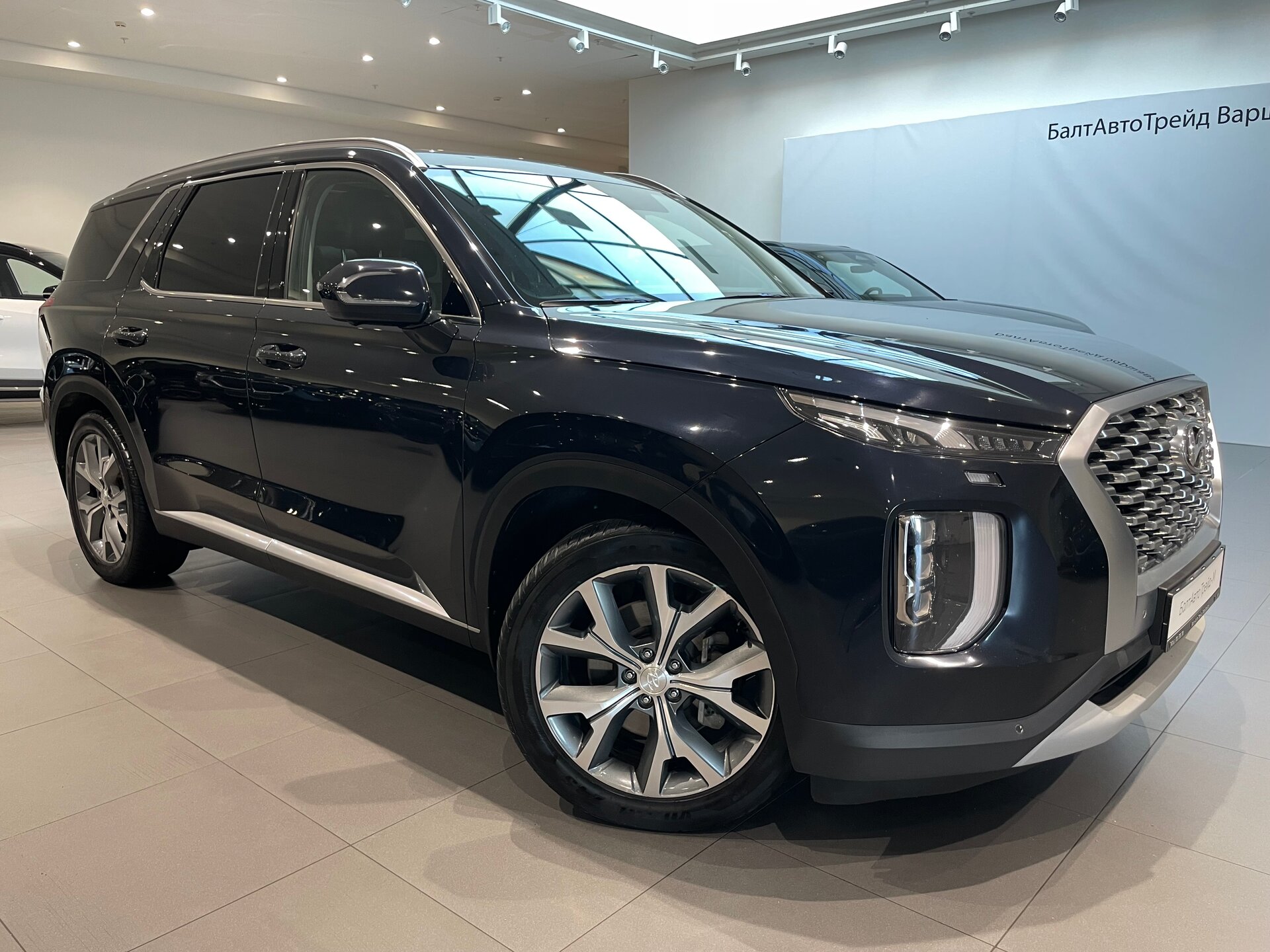 Автомобиль Hyundai Palisade 2.2d AT (200 л.с.) 4WD - 3