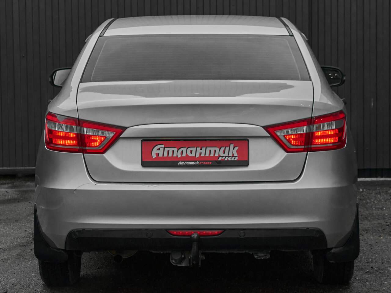 Купить Lada (ВАЗ) Vesta 1.6 MT (106 л.с.), 2019 в Екатеренбурге