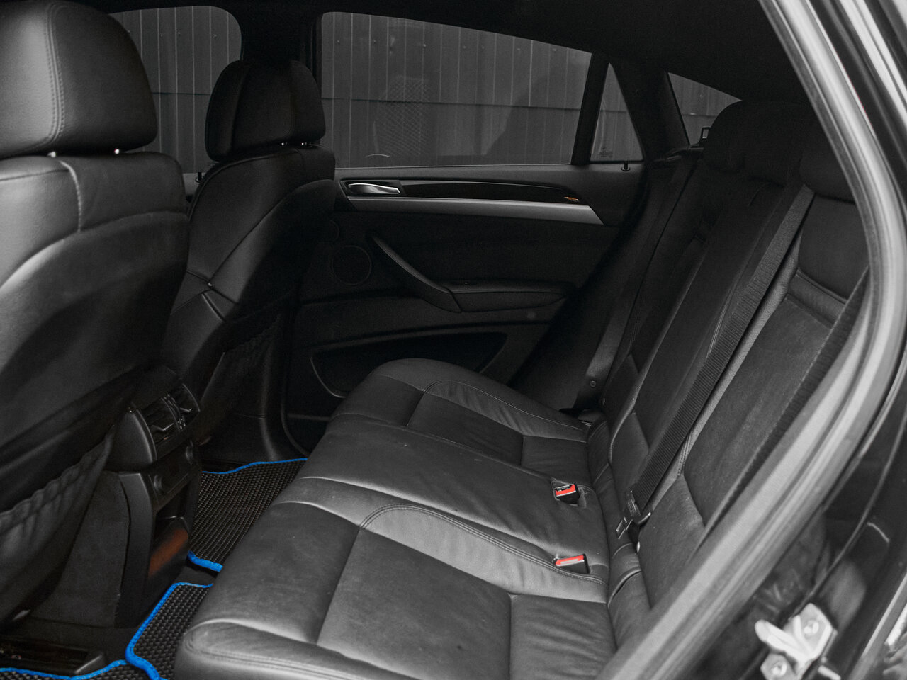 Купить BMW X6 35i 3.0 AT (306 л.с.) 4WD, 2013 в Екатеренбурге