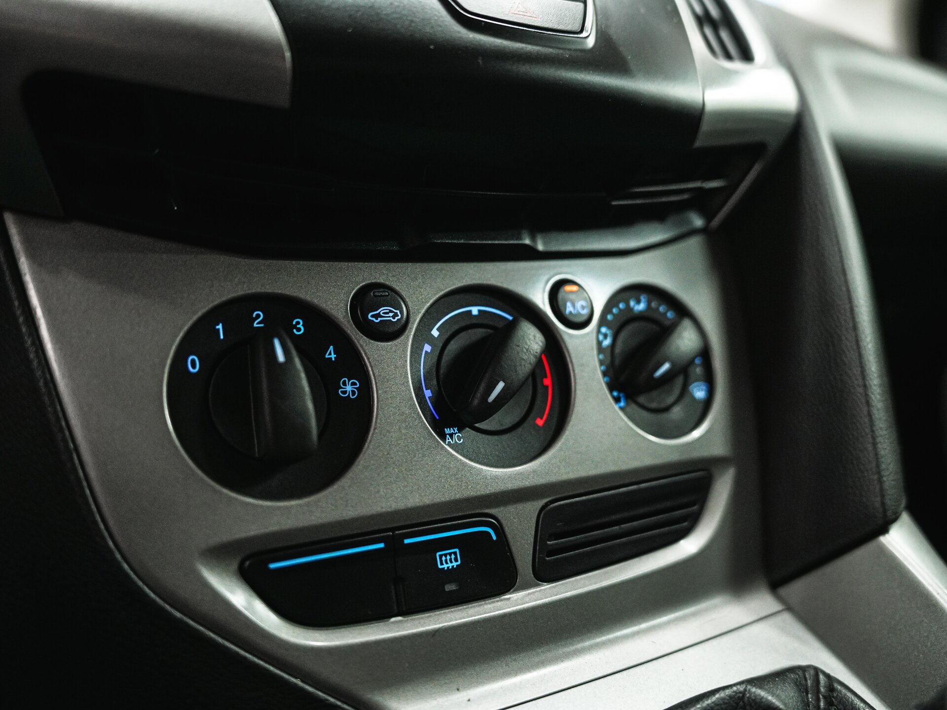 Ford Focus 2012 22
