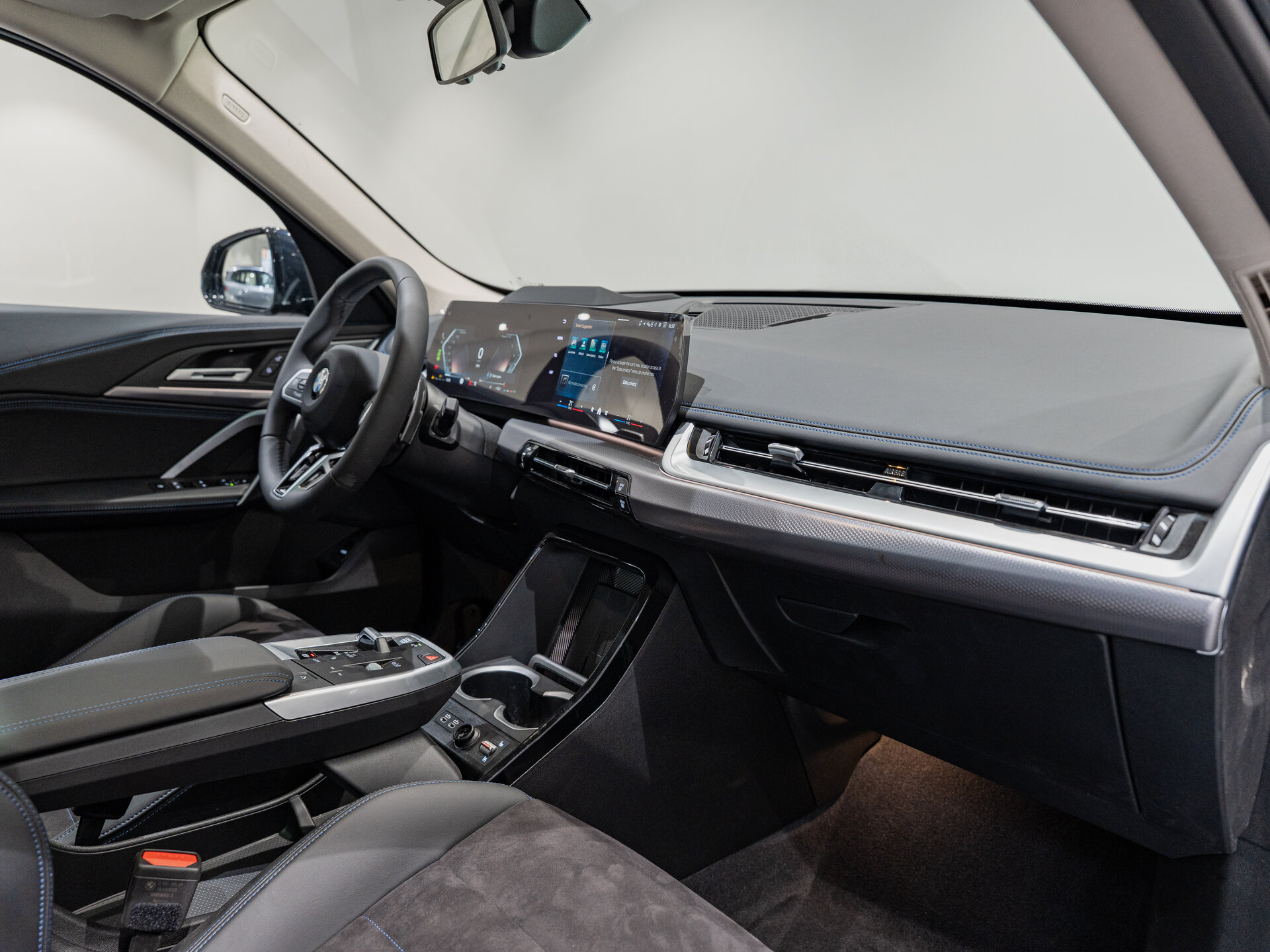 Автомобиль BMW X1 25Li xDrive 2.0 AMT (204 л.с.) 4WD - 14