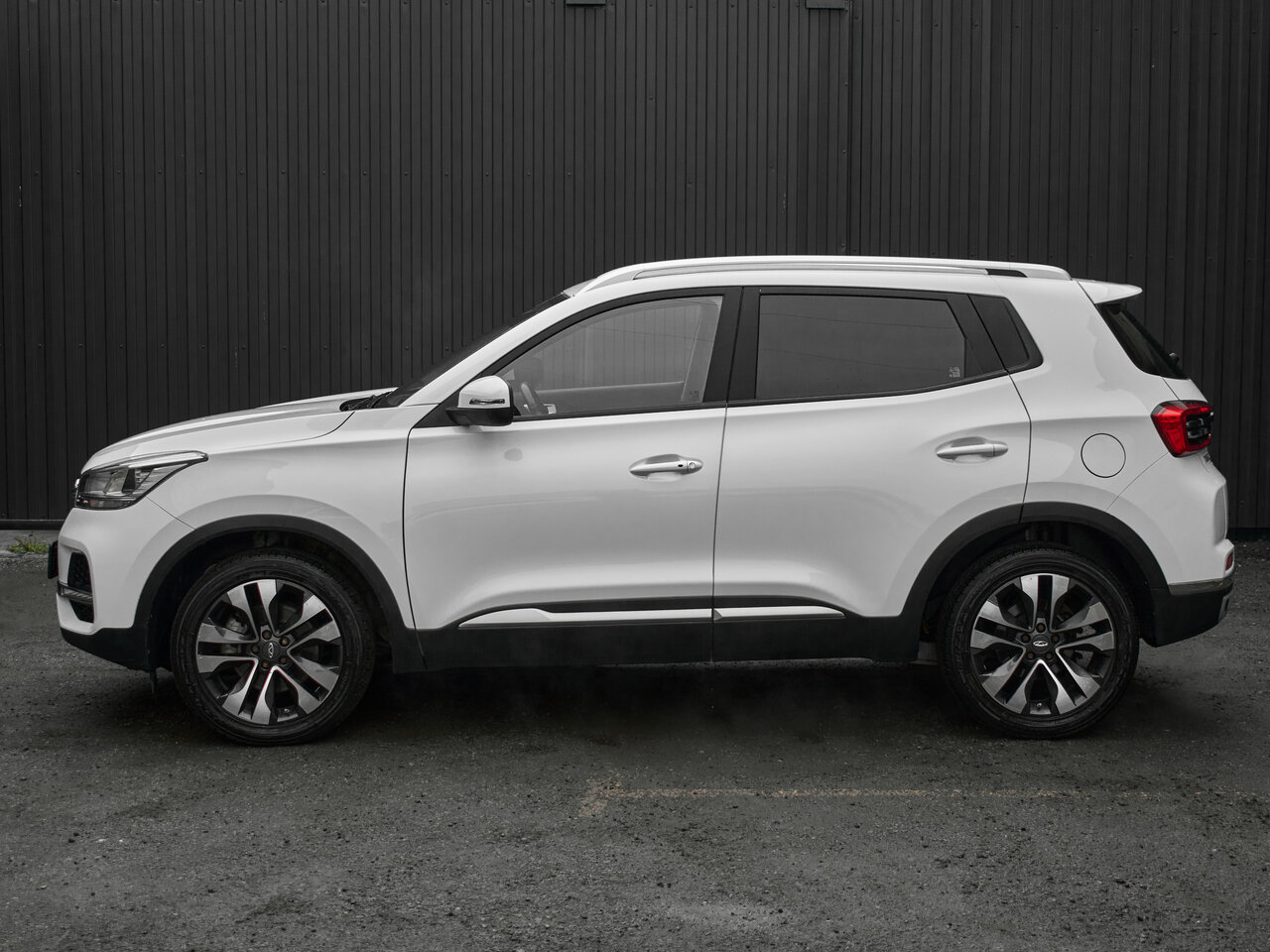 Купить Chery Tiggo 4 2.0 CVT (122 л.с.), 2020 в Екатеренбурге