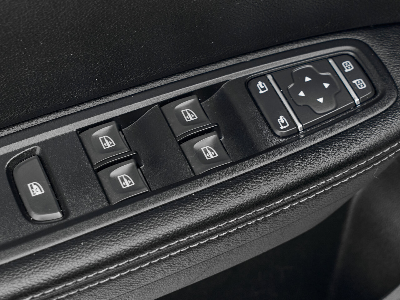 Купить Renault Arkana 1.3 CVT (150 л.с.) 4WD, 2019 в Екатеренбурге