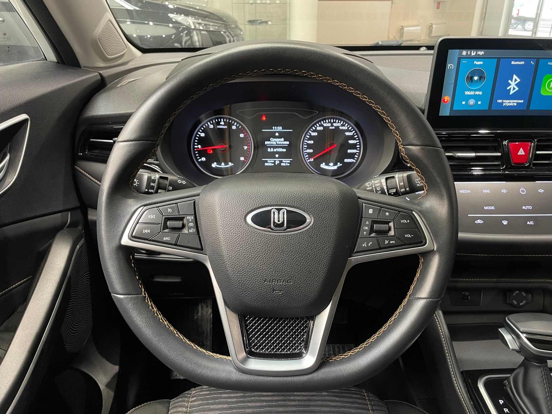 Автомобиль Москвич 3 1.5 CVT (136 л.с.) - 15