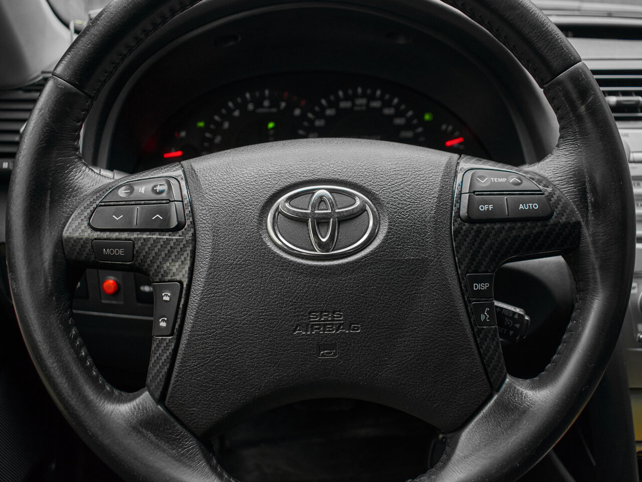 Купить Toyota Camry 2.4 AT (167 л.с.), 2006 в Екатеренбурге