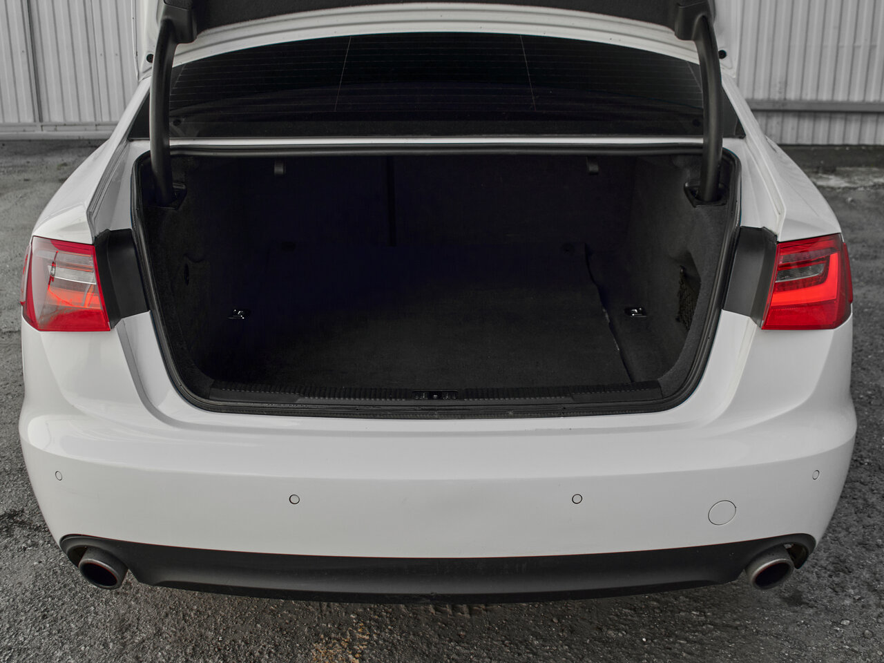 Купить Audi A6 2.0 CVT (180 л.с.), 2012 в Екатеренбурге