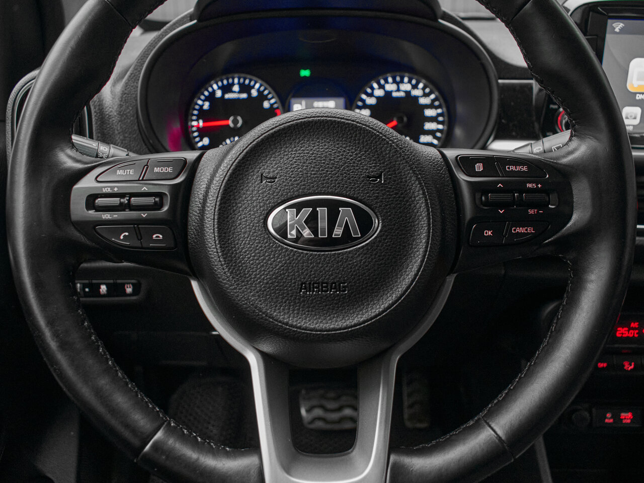 Купить Kia Morning 1.0 AT (76 л.с.), 2019 в Екатеренбурге