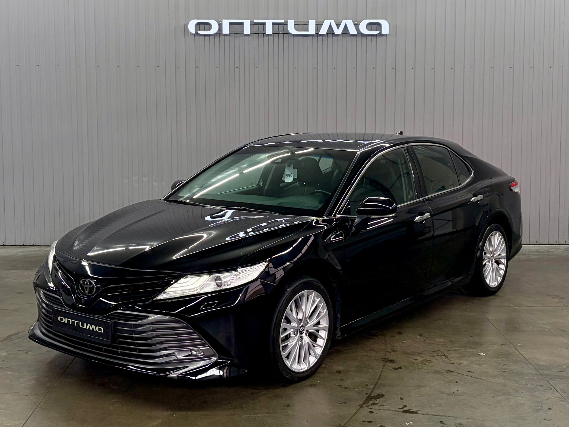 Toyota Camry 