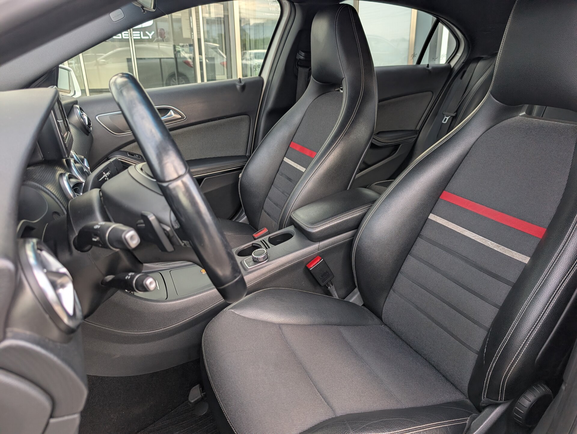 Mercedes-Benz A-Класс 