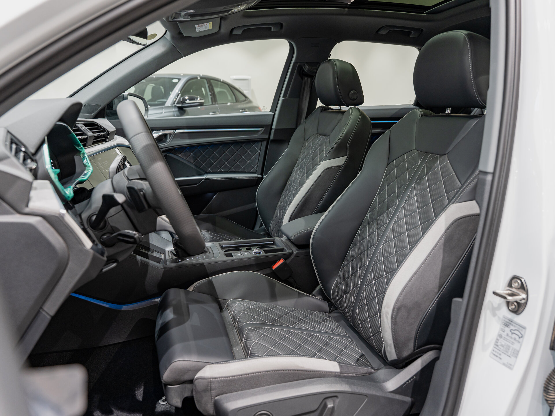 Автомобиль Audi Q3 35 TFSI 1.5 AMT (160 л.с.) - 19