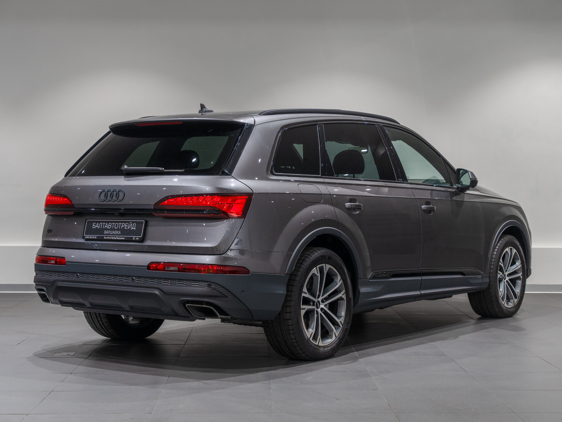 Автомобиль Audi Q7 45 TFSI 2.0 AT (252 л.с.) 4WD - 5