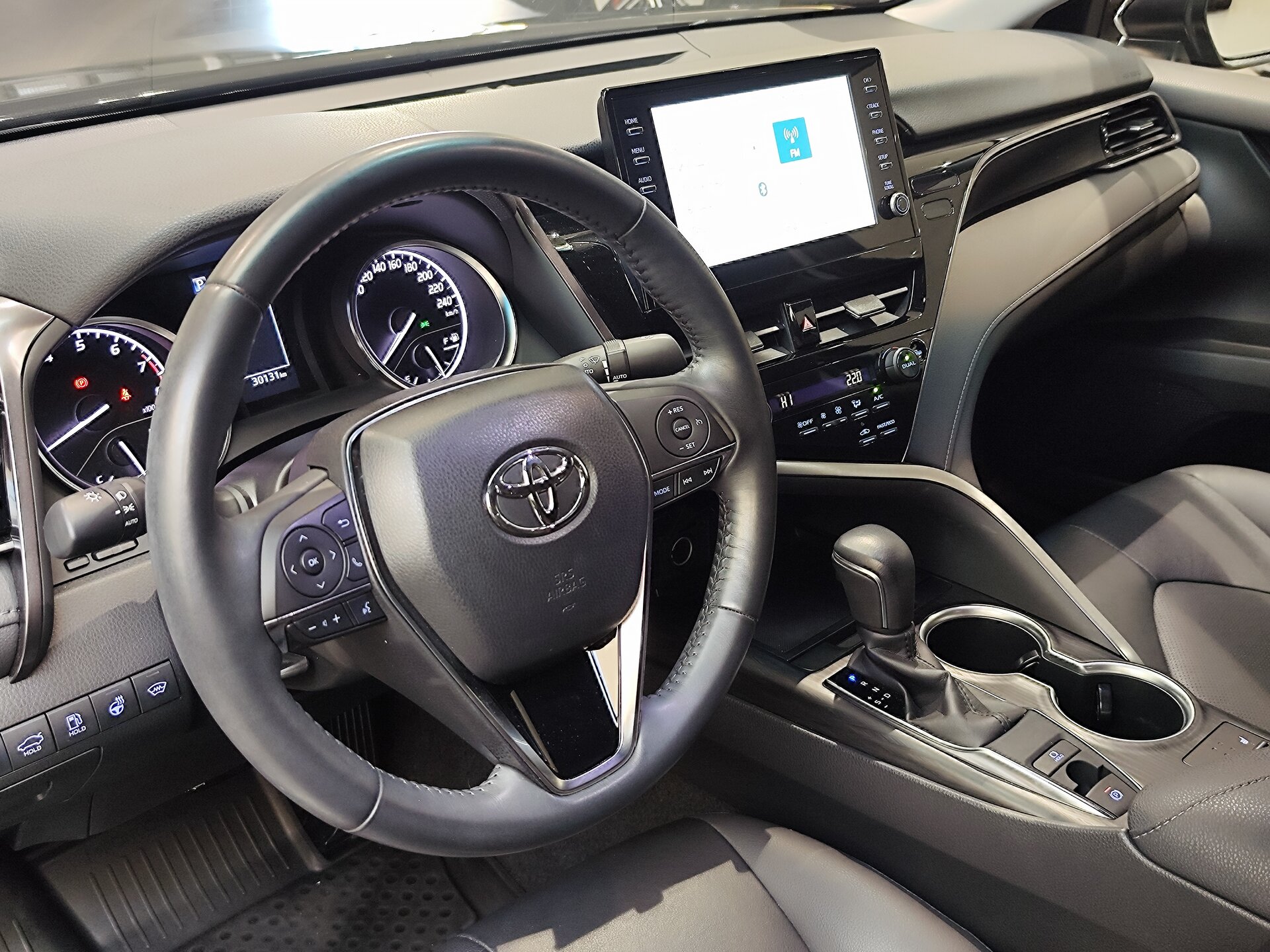 Автомобиль Toyota Camry 2.5 AT (200 л.с.) - 7