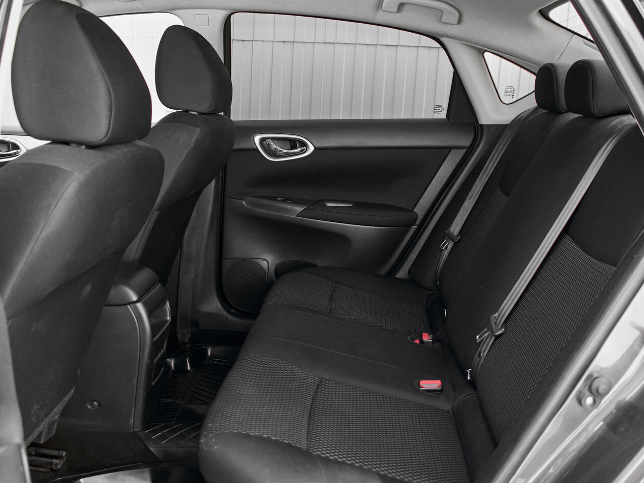 Купить Nissan Sentra 1.6 CVT (117 л.с.), 2015 в Екатеренбурге