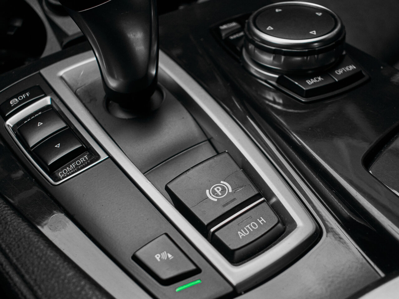 Купить BMW 5 серии 520d 2.0d AT (184 л.с.), 2013 в Екатеренбурге