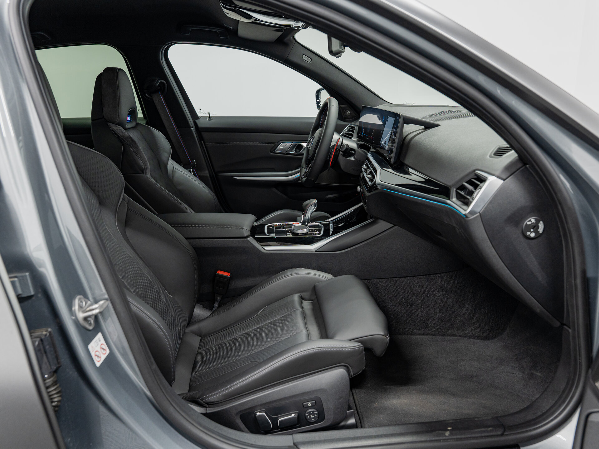 Автомобиль BMW M3 Competition Package 3.0 AT (530 л.с.) 4WD - 14