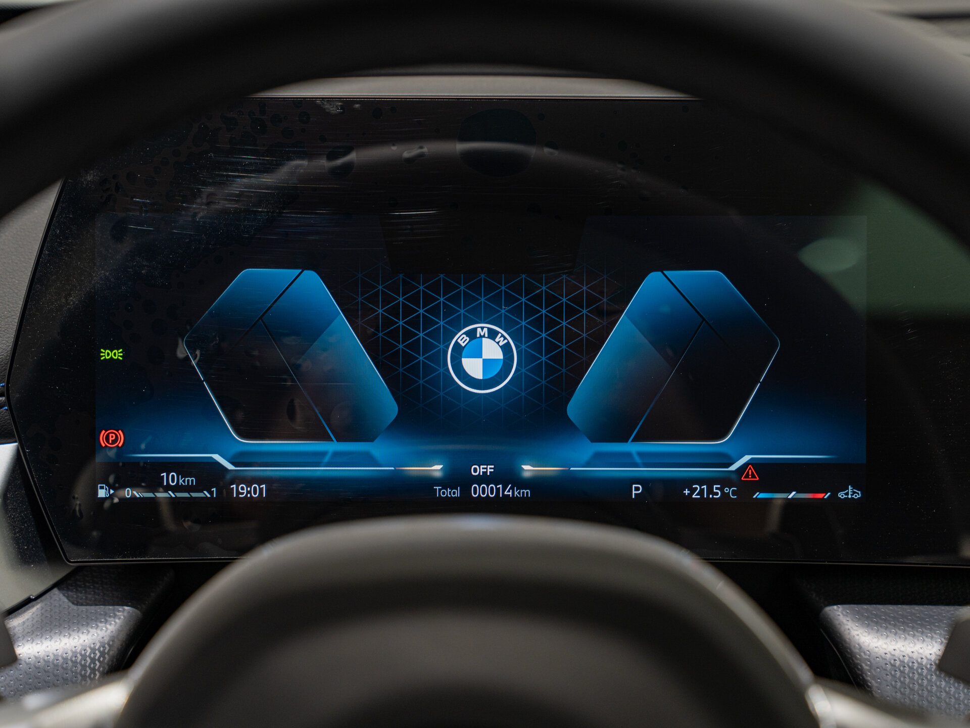 Автомобиль BMW X1 25Li xDrive 2.0 AMT (204 л.с.) 4WD - 19