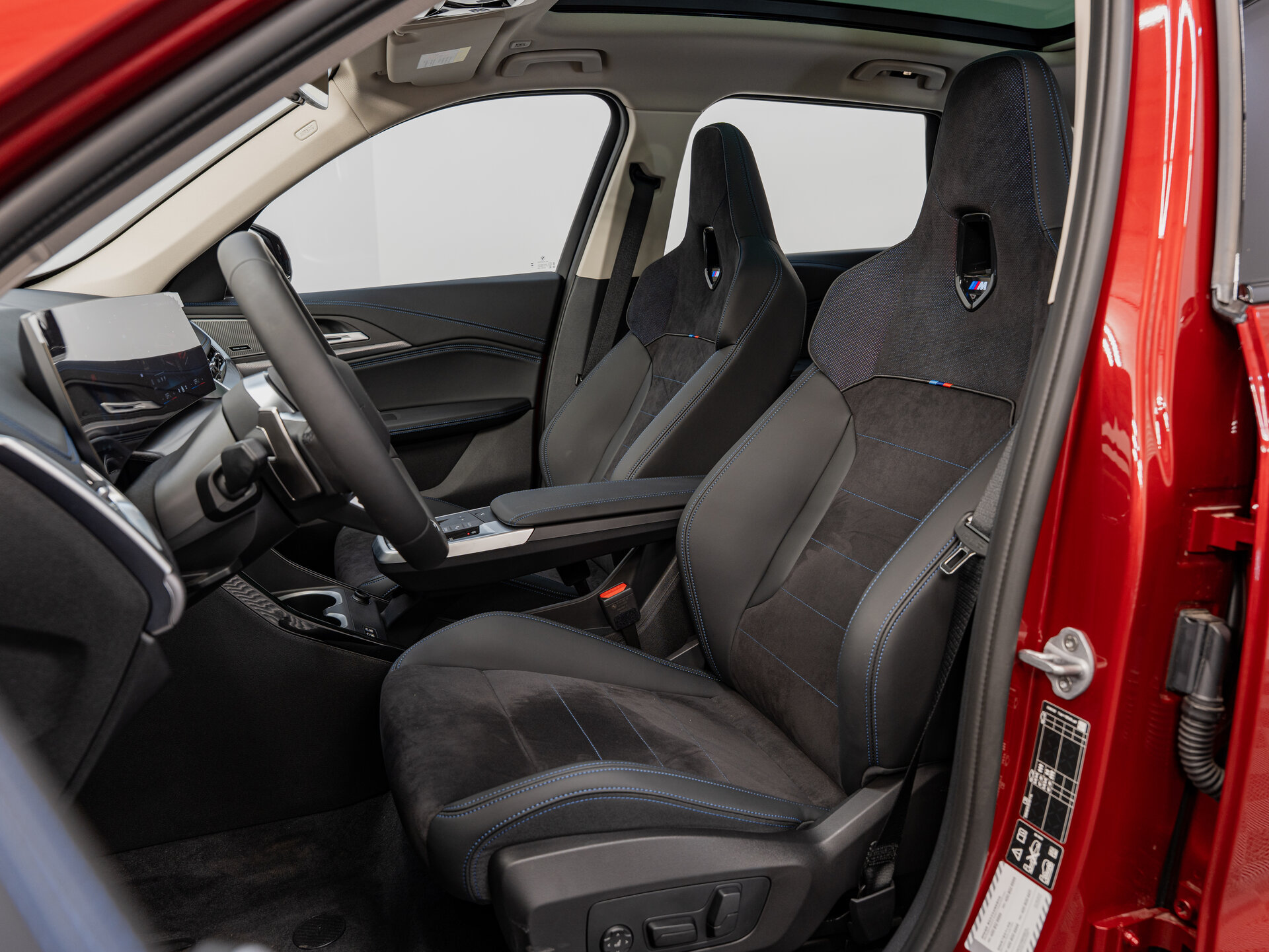 Автомобиль BMW X1 25Li xDrive 2.0 AMT (204 л.с.) 4WD - 15