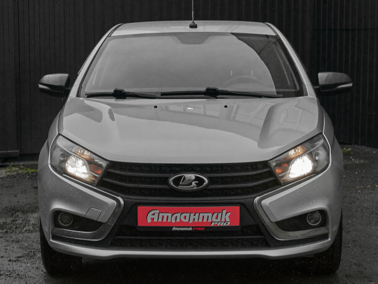 Купить Lada (ВАЗ) Vesta 1.6 MT (106 л.с.), 2019 в Екатеренбурге