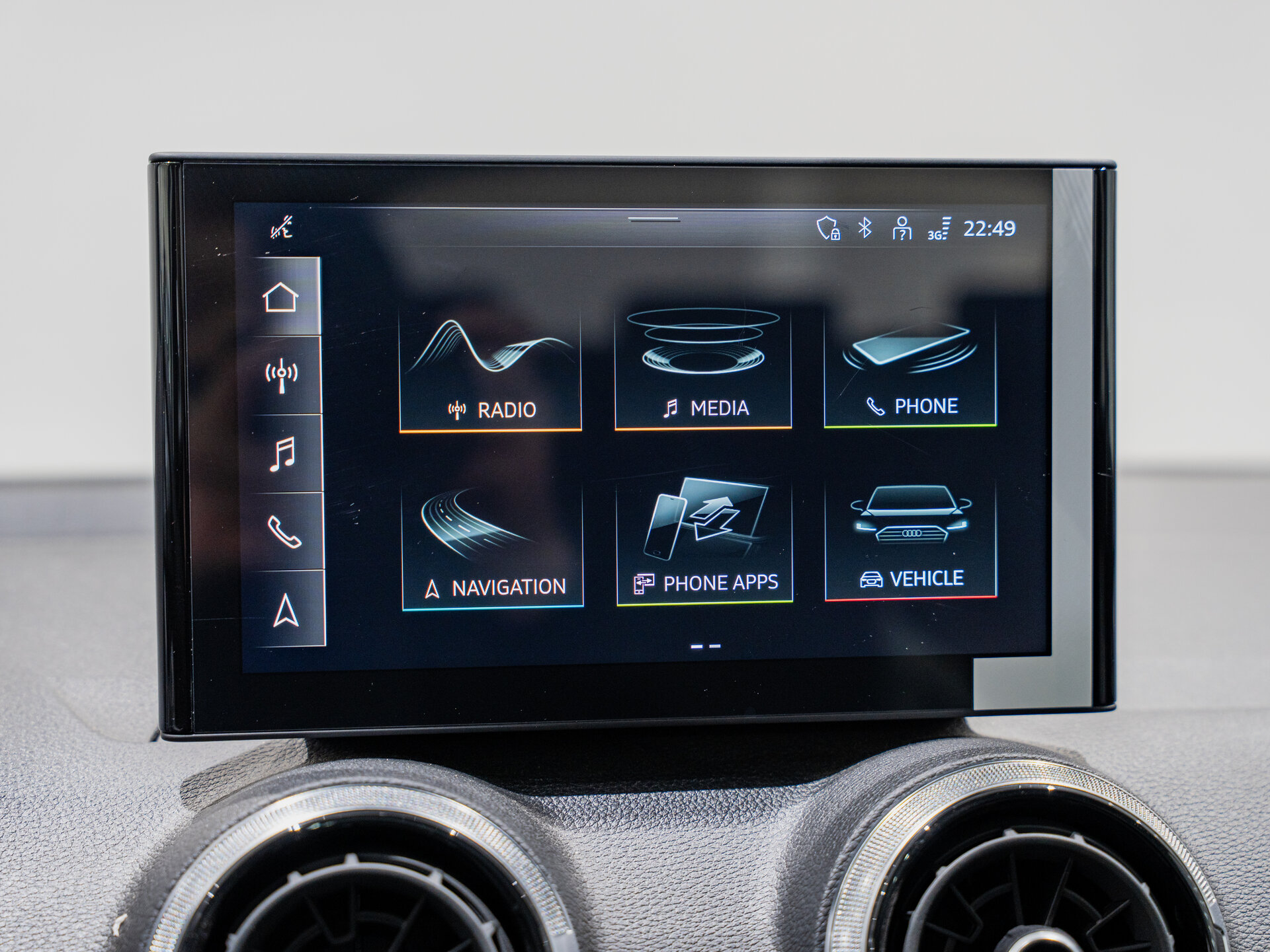 Автомобиль Audi Q2 35 TFSI 1.5 AMT (160 л.с.) - 16