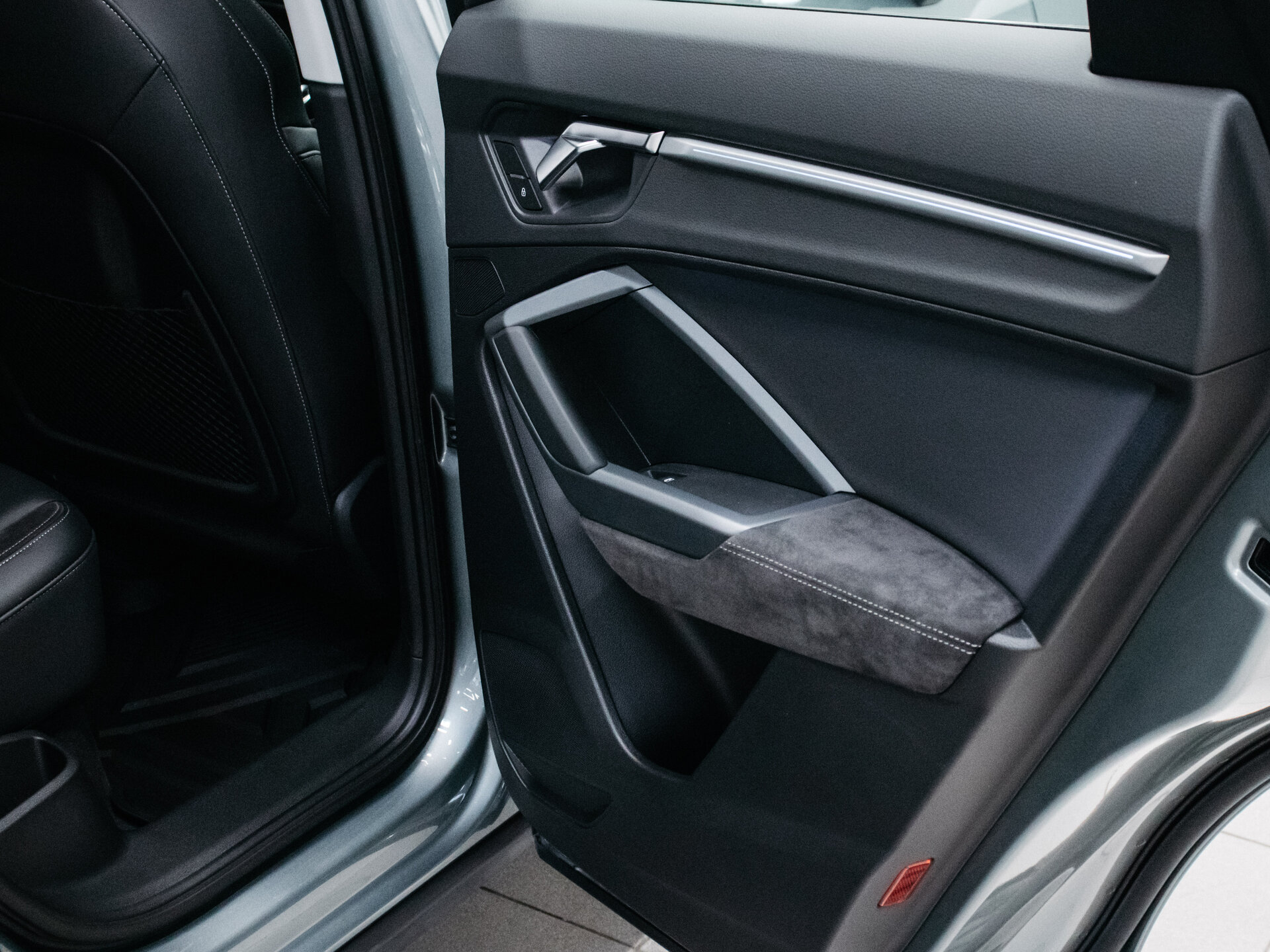 Audi Q3 2021 26