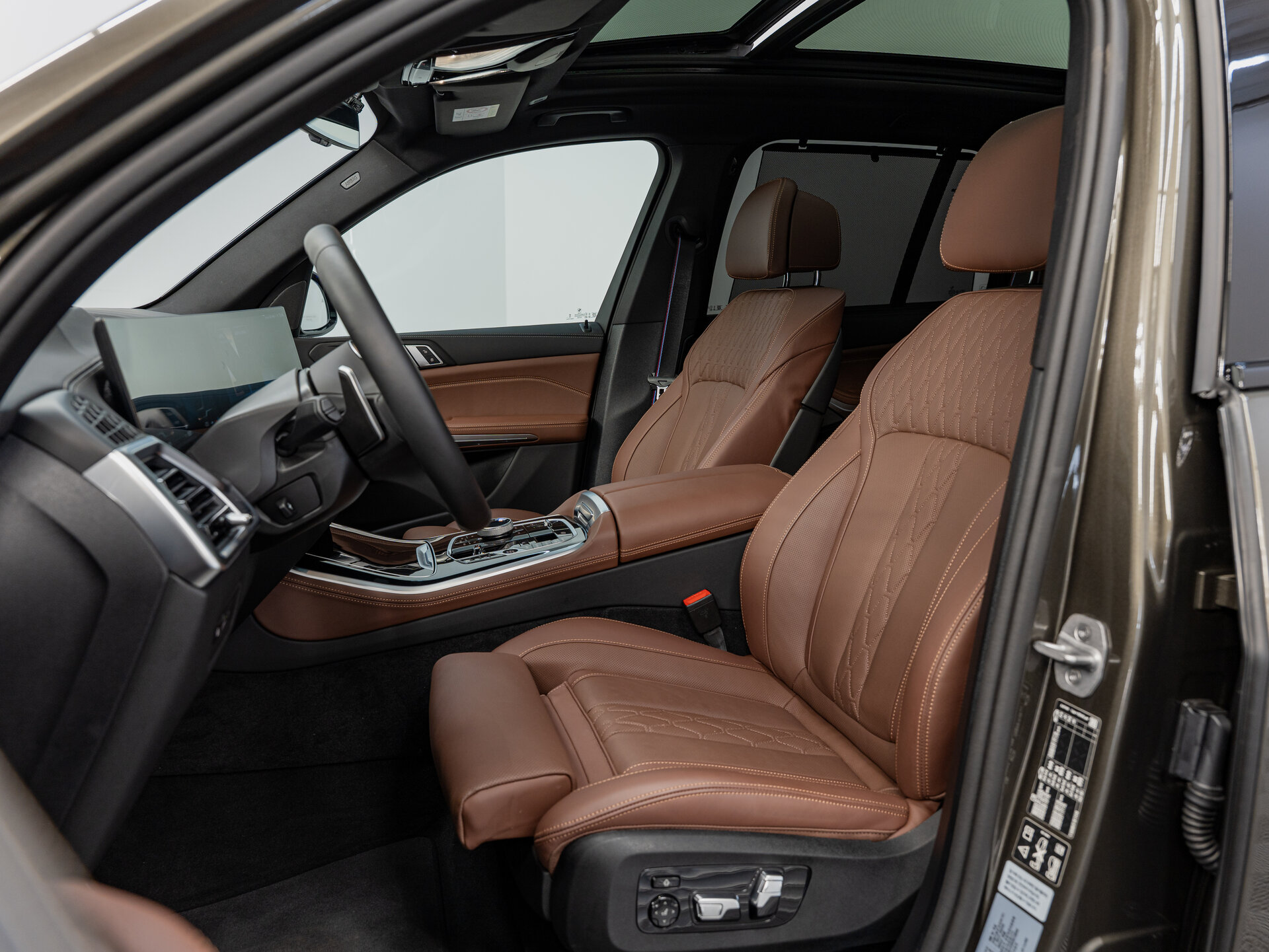 Автомобиль BMW X5 40d 3.0d AT (352 л.с.) 4WD - 17