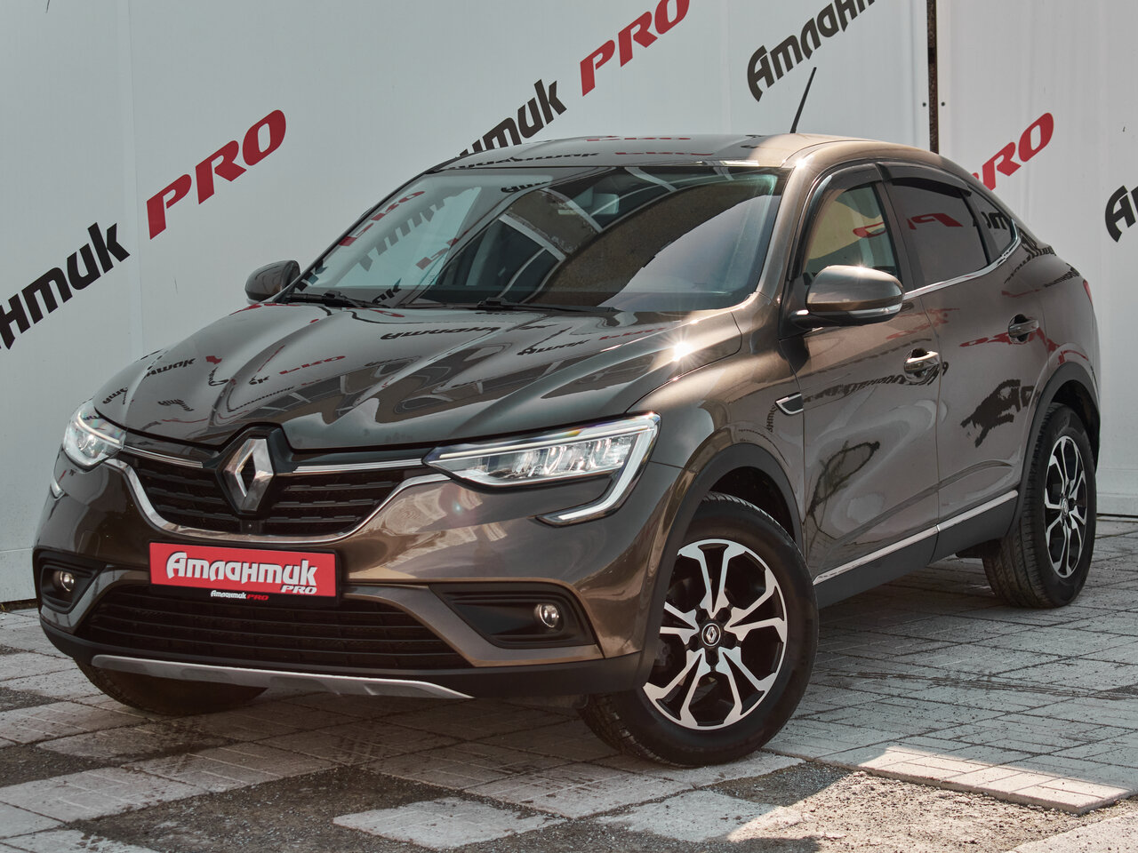 Купить Renault Arkana 1.3 CVT (150 л.с.) 4WD, 2019 в Екатеренбурге