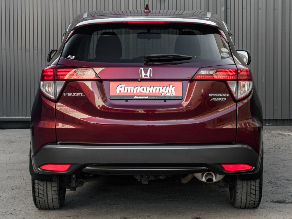 Купить Honda Vezel 1.5hyb AMT (152 л.с.) 4WD, 2014 в Екатеренбурге