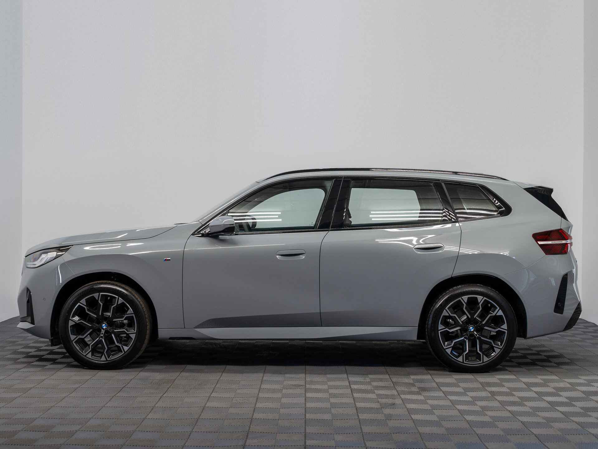 Автомобиль BMW X3 30L xDrive 2.0 AT (258 л.с.) 4WD - 8